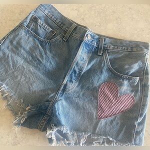 Levi’s 150th Anniversary 501 Women’s patched Jean shorts original fit size 30W